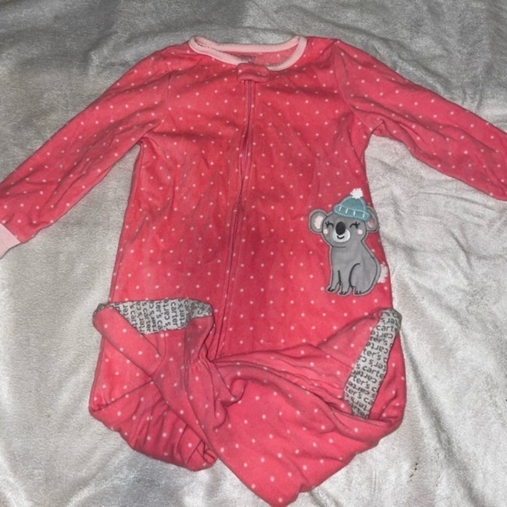 Carter’s zip up footies with koala 🐨‎ size 2T